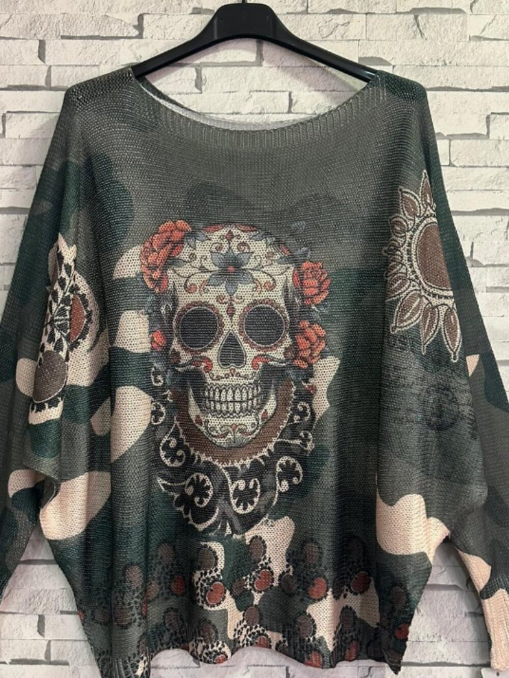 Loowie Olive Skull Printed Sweater